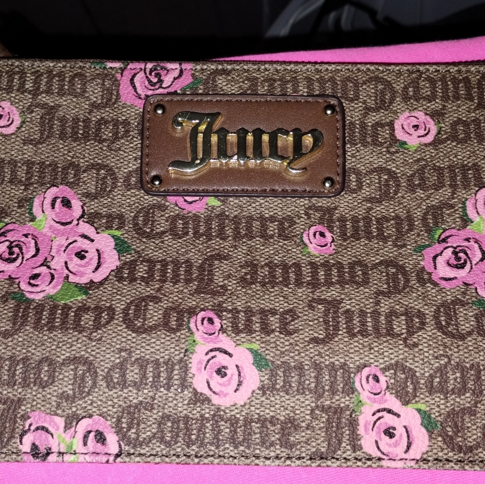 Juicy couture wristlet set